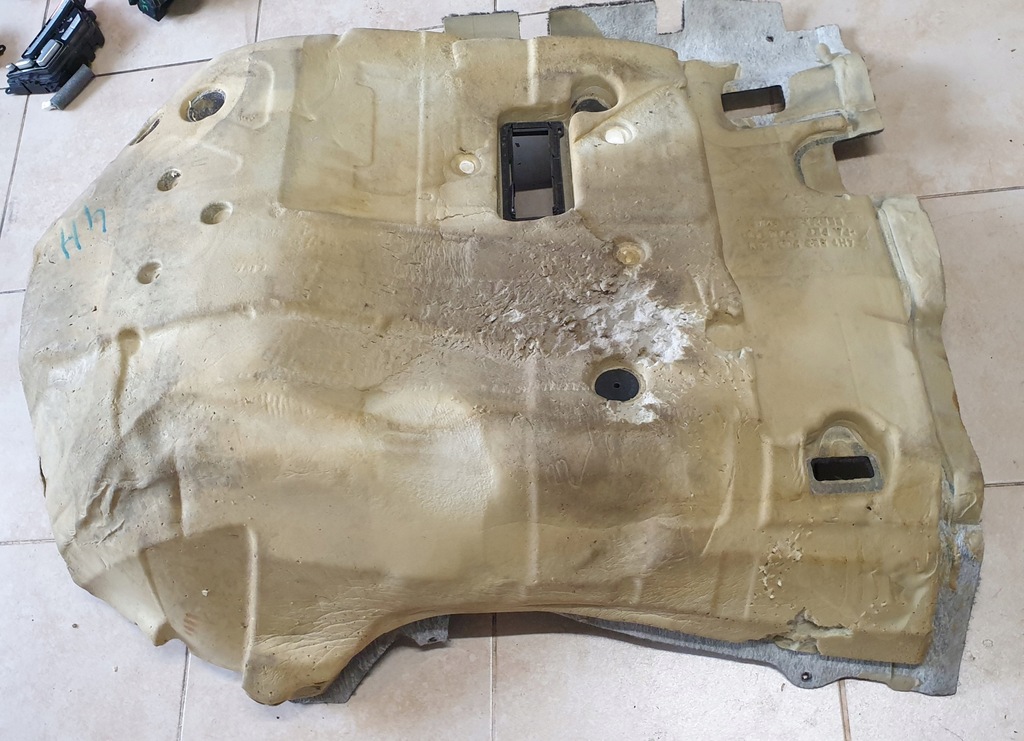 фото №9, Обшивка коврик пол перед audi a8 d4 4h оригинальный номер eu