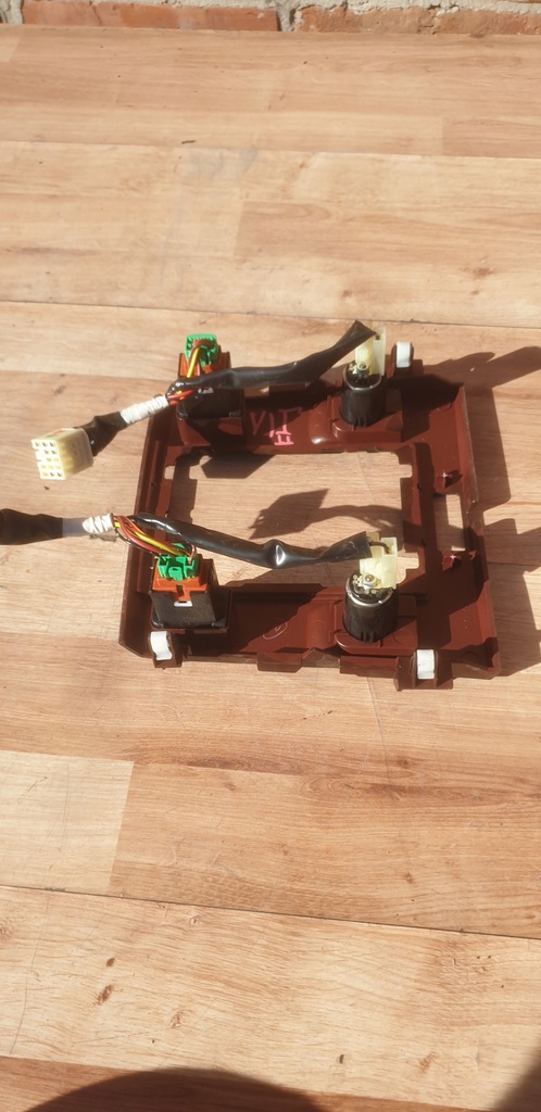 фото №7, Suzuki grand vitara ii кнопка сиденье комплект