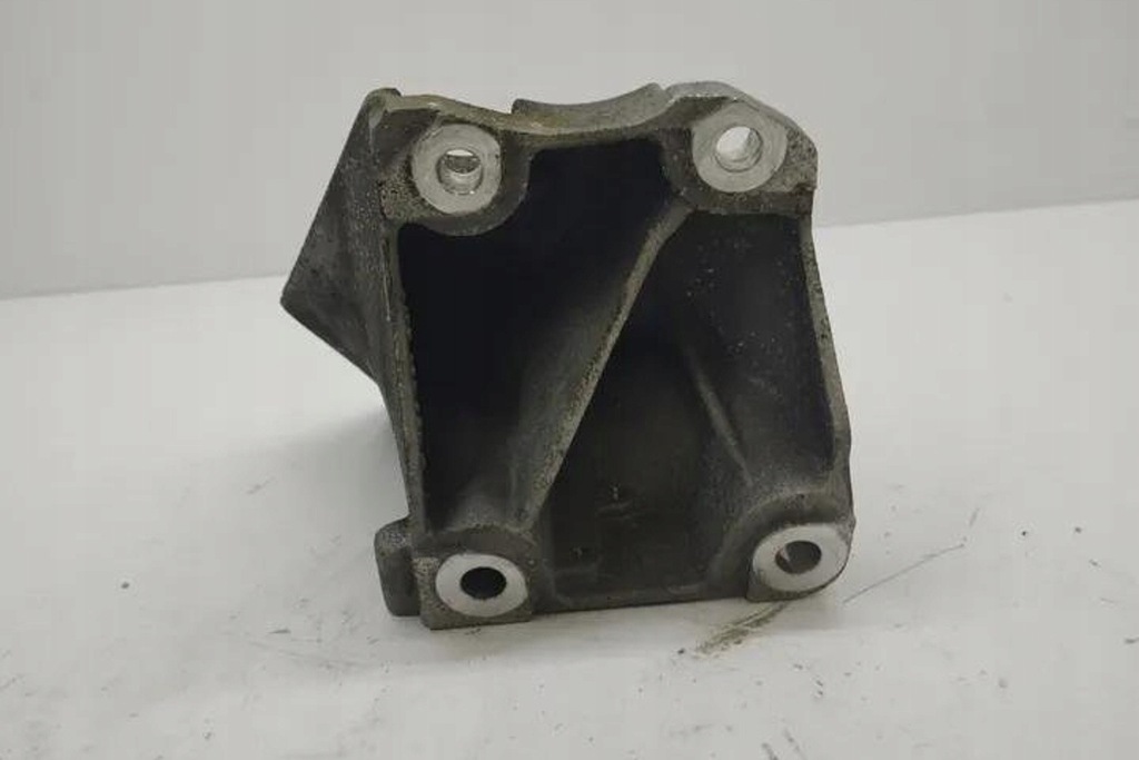 фото №6, Ліва кронштейн двигуна bentley flying spur 3w_ 3w0199307f 6.0l бензиновий 460kw