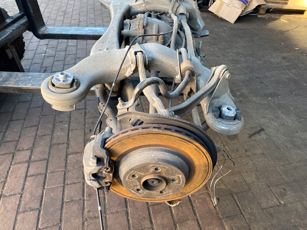 фото №4, Mercedes s420 w221 4.0cdi задняя балка мост дифференциал