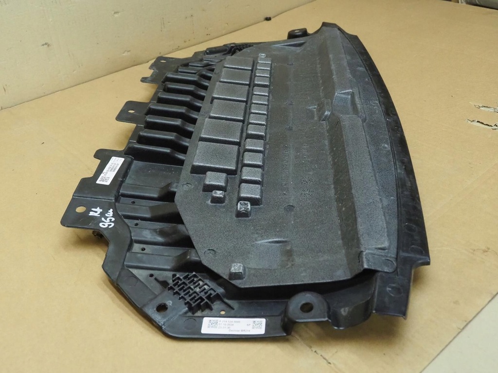 фото №12, Mercedes e w214 плита pod бампер передний 2145200600