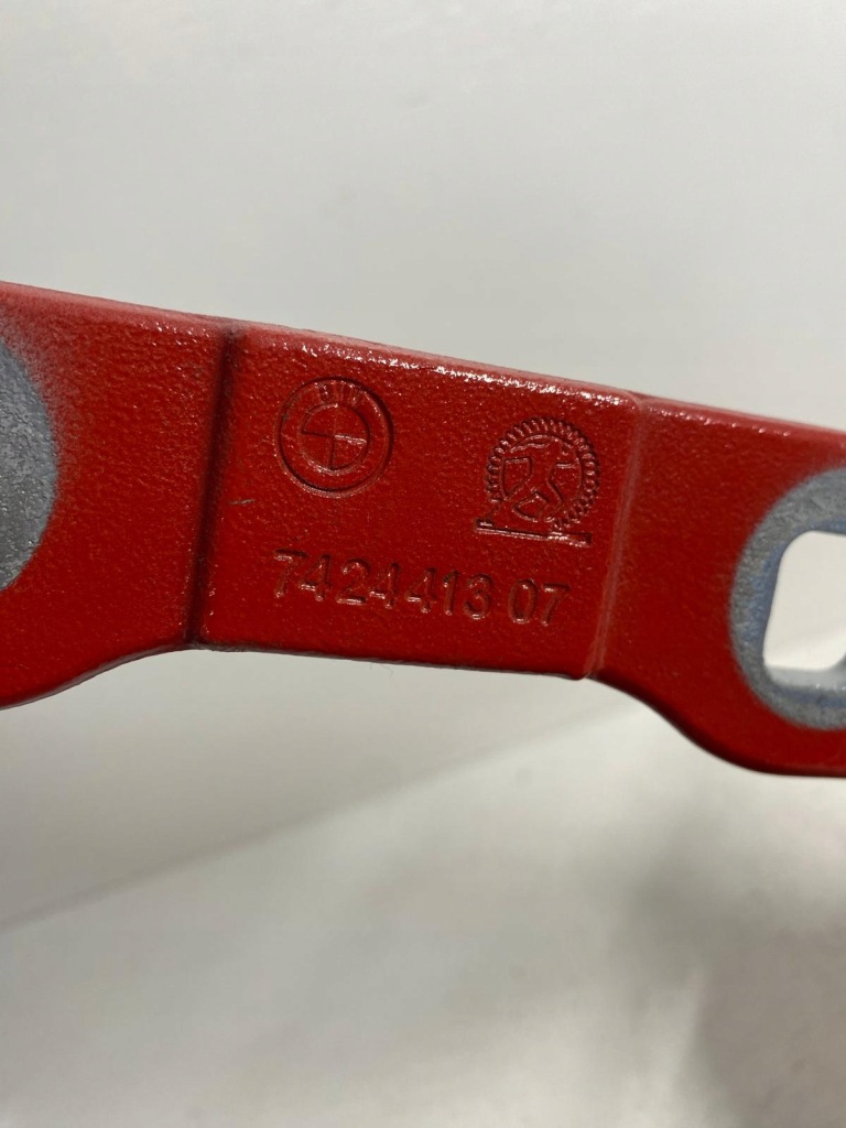 Bmw x4m f98 f97 g01 g02 петля кришки багажника 7424413 7424414 Ціна