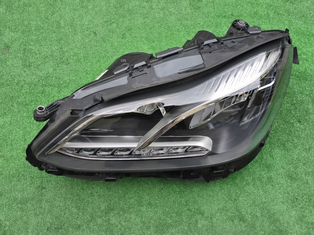 фото №1, Mercedes e-klasa w212 lift led лампа передня