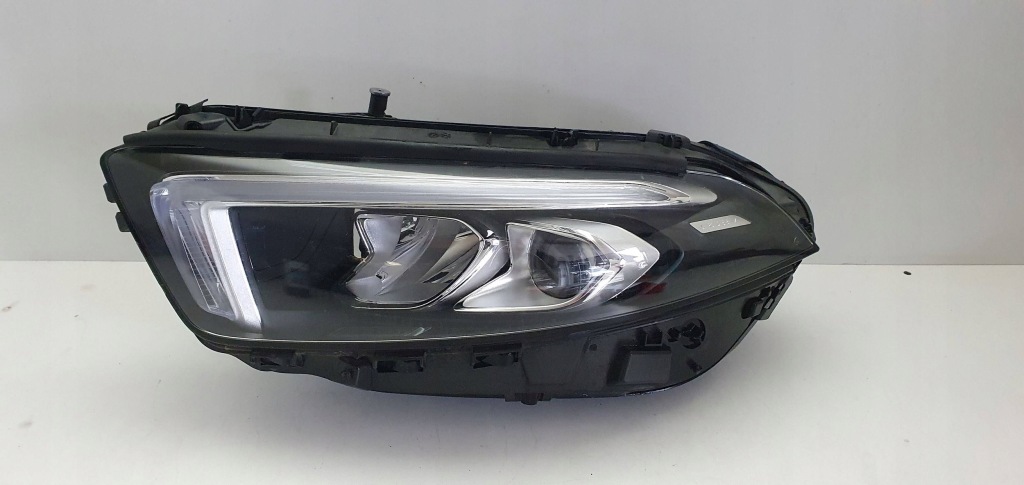 Купить Mercedes a klasa w177 лампа левая перед a1779064703