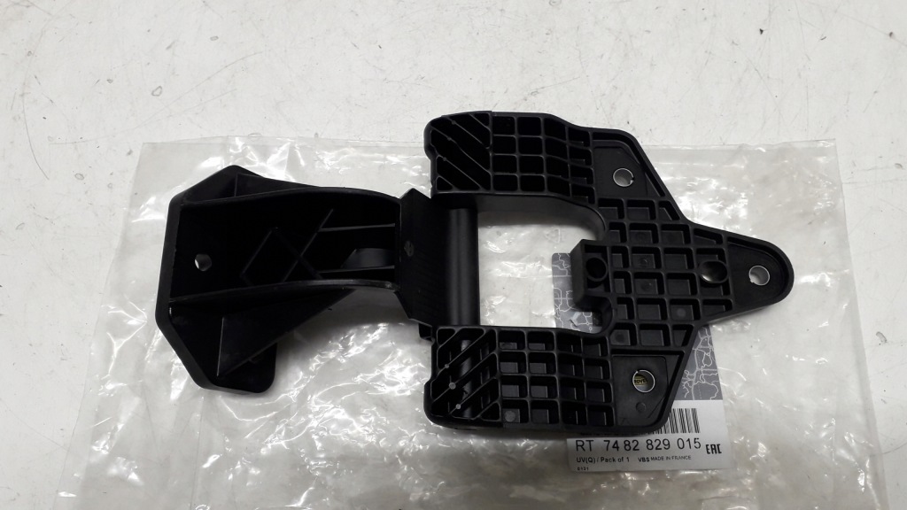 фото №6, Daf lf volvo fl петля кронштейн капот 82829015