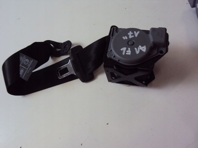 фото №3, Pas безпеки задня audi a1 1.0 tfsi dsg 17 r