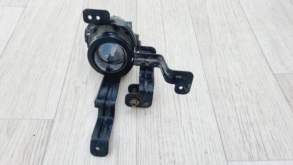 фото №1, Протитуманна фара лівий перед hyundai elantra vi 92201-f2000