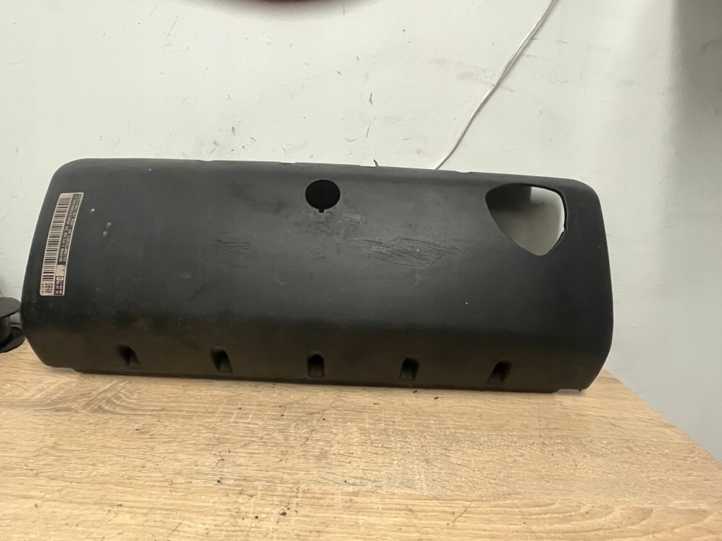Купить Крышка клапанов накладка vw t5 touareg 2,5 tdi 070103502c