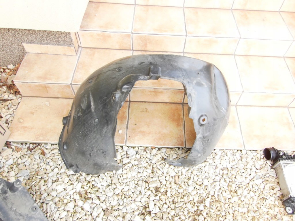 фото №1, Подкрылок левая перед audi a4 b9 8w0821171k