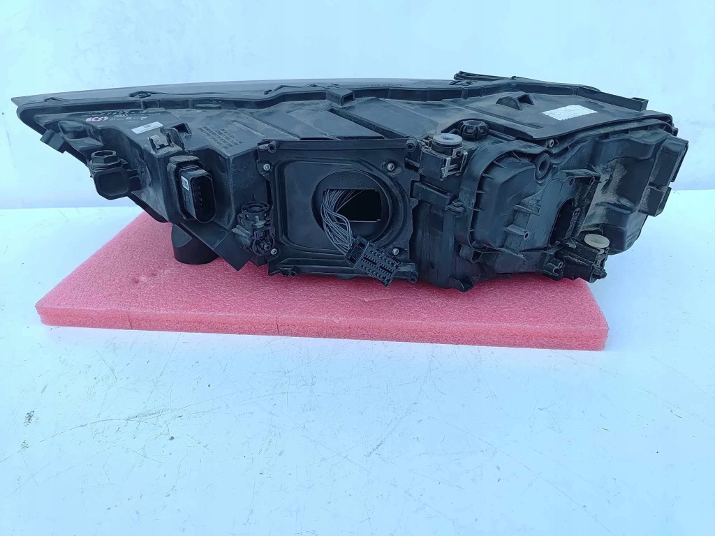 Audi q7 7m фара правый  перед передняя full led matrix 4539 Недорого