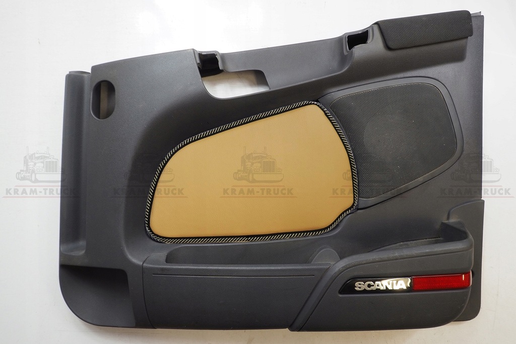 фото №2, Обшивки гладкие дверь обивка scania r p g 04-16