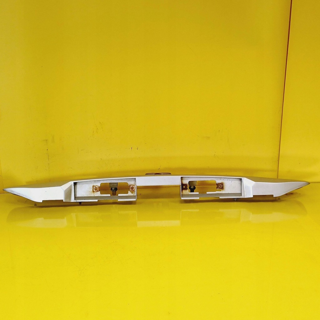 фото №8, Накладка крышки багажника mitsubishi space star mr245529 nr76