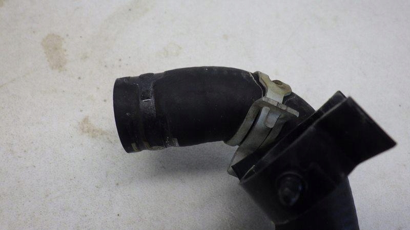 Патрубок труба води renault captur i 1.5 dci 924104538r Зі Шроту