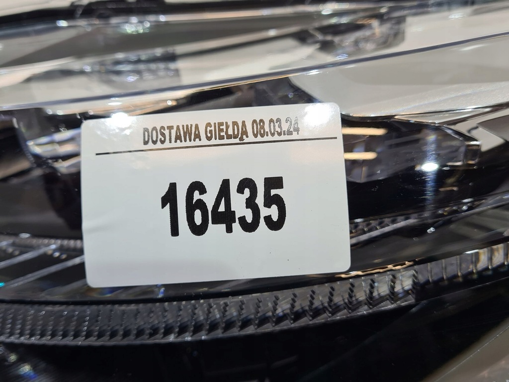 фото №13, Лампа перед левый toyota corolla cross 22r full led eur