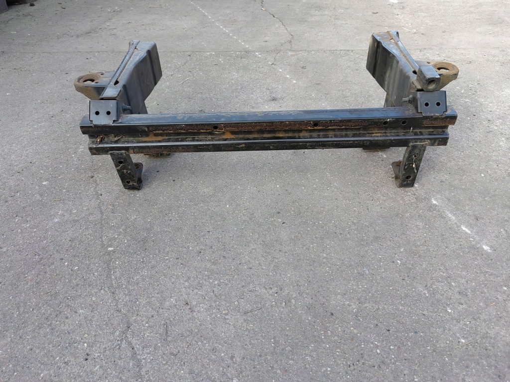 Купить Ssangyong musso 2.2 19r рама передняя часть балка передняя