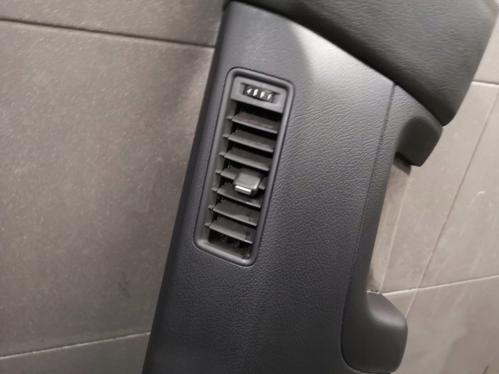 фото №6, Защита стойка b левая czarna audi a8 d3