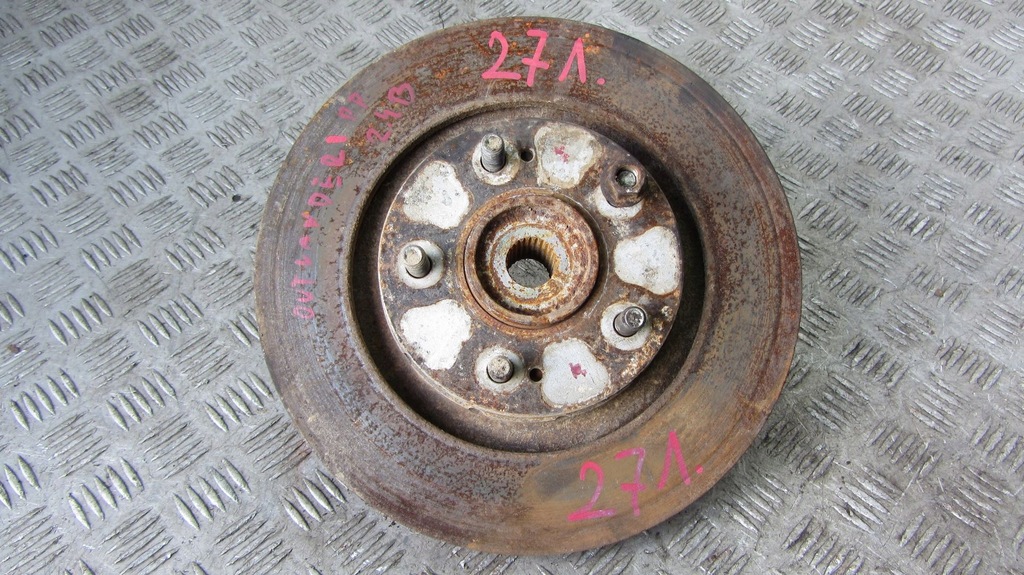 фото №1, Mitsubishi outlander i поворотный кулак правая перед 01-07