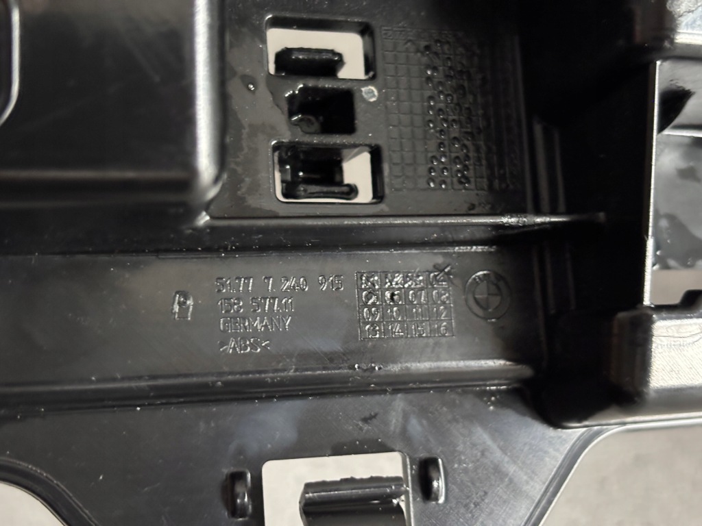 фото №9, Кронштейн порог bmw 1 f20 51777240915 10845362 3.0l 250kw 2017