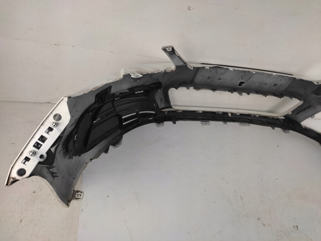 Peugeot 308 2 t9 рестайлинг  бампер передний перед 2017- 4pdc Киев