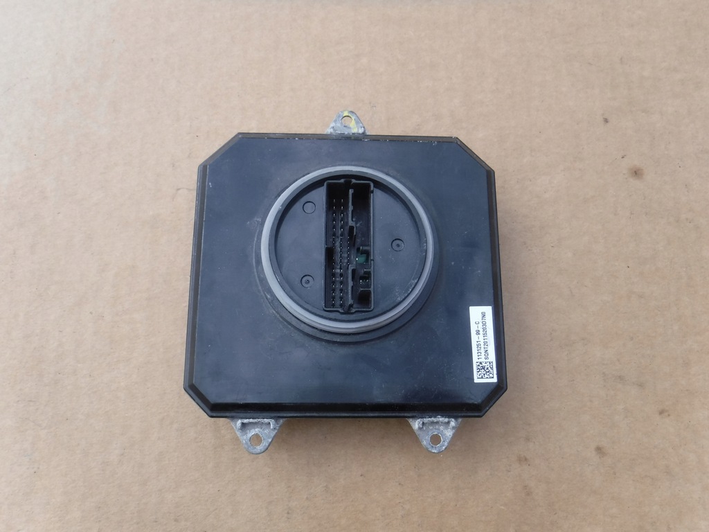 фото №1, Преобразователь модуль led tesla model 3 1131251