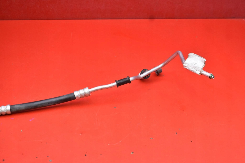 Шланг трубка кондиционера 1037962-00-e tesla model s performance 772 km Недорого