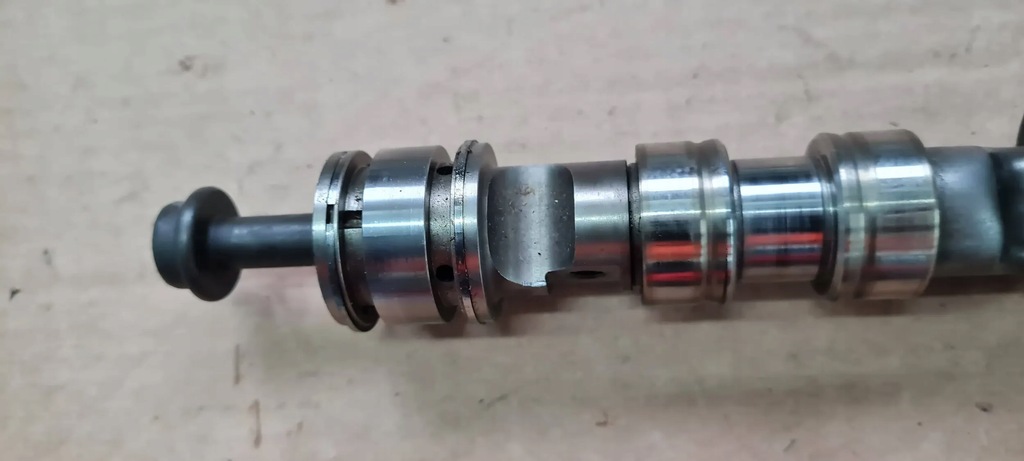 фото №11, S5 8t вал распределительного вала 4.2 fsi cau 079109101dn