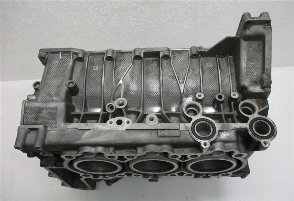Купити Блок porsche boxster 986 2.5 m96.20 9961011280r