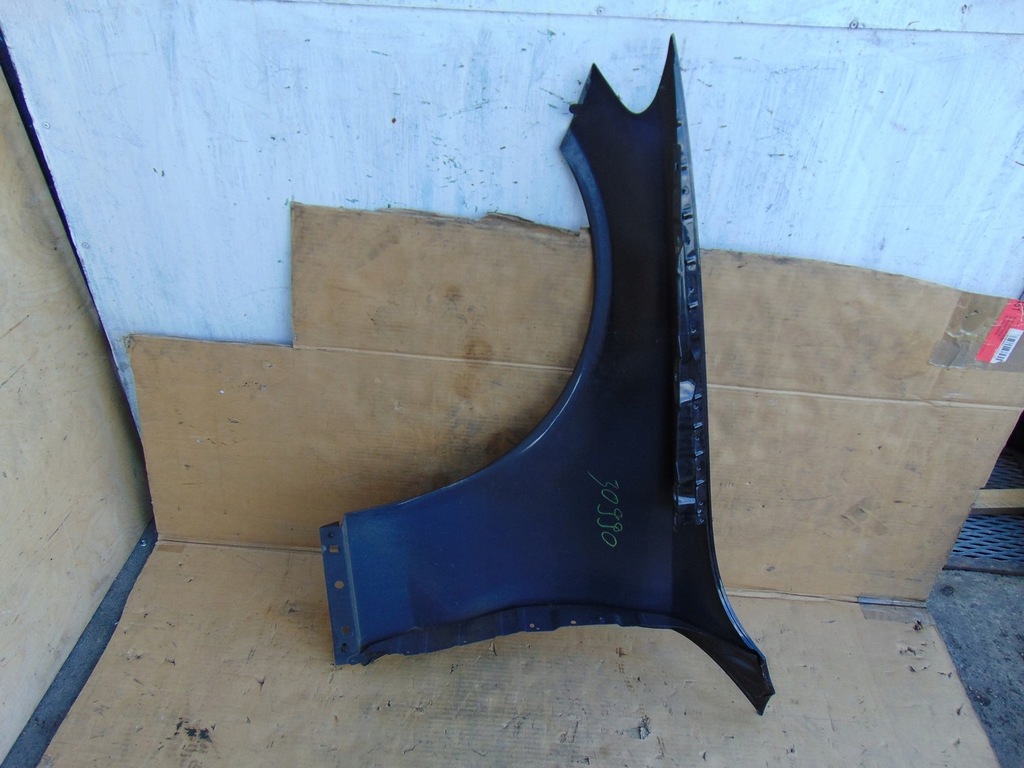 фото №11, Крыло правый перед mercedes w205 a2058810201