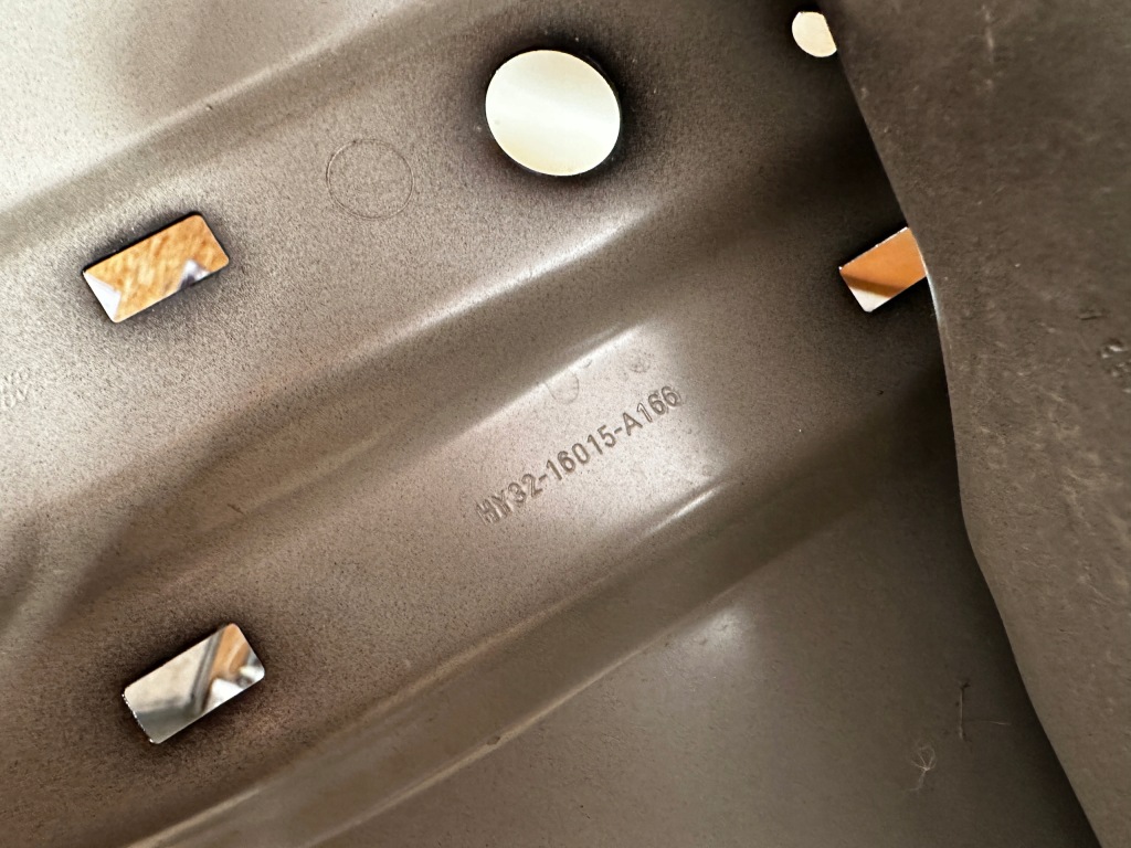 фото №15, Land rover discovery v крила правий перед передній