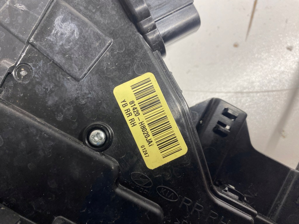 фото №4, Kia stonic замок дверь правый задний задняя