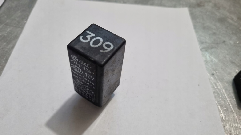 Купити Реле 309 audi a6 c5 893919082