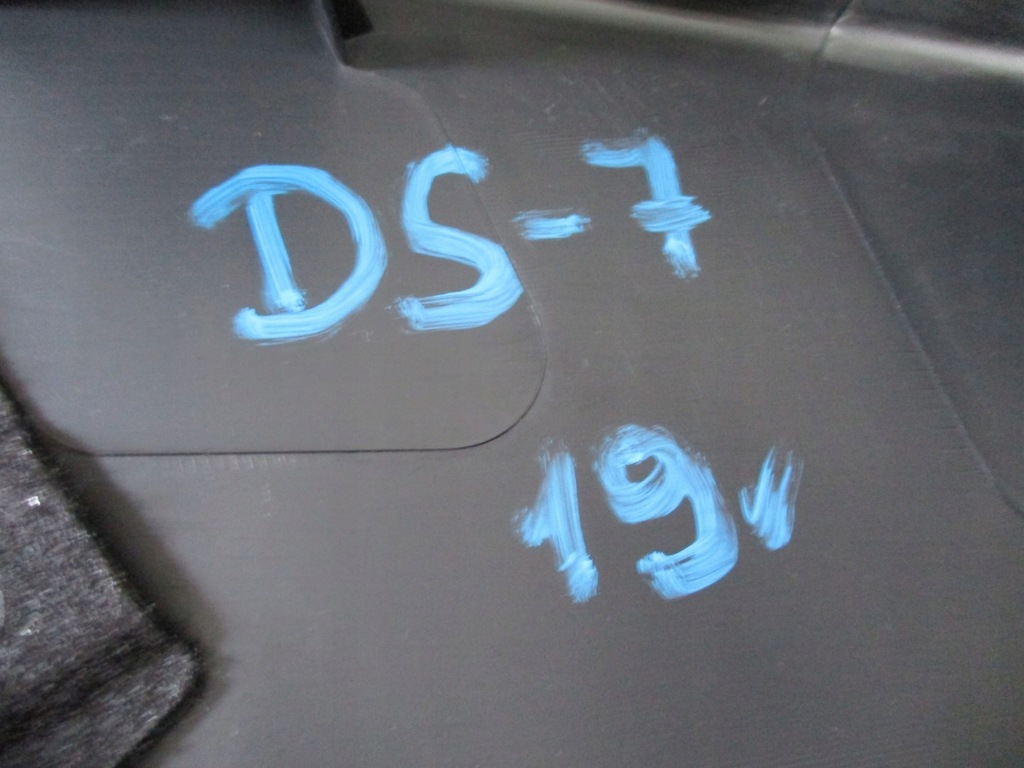 фото №7, Оббивка двері citroen ds7 19r задня