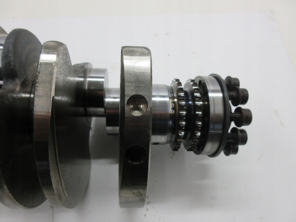 Audi a4 c7 a6 c6 3.0 tdi asb wał коленчатый 059ae Цена