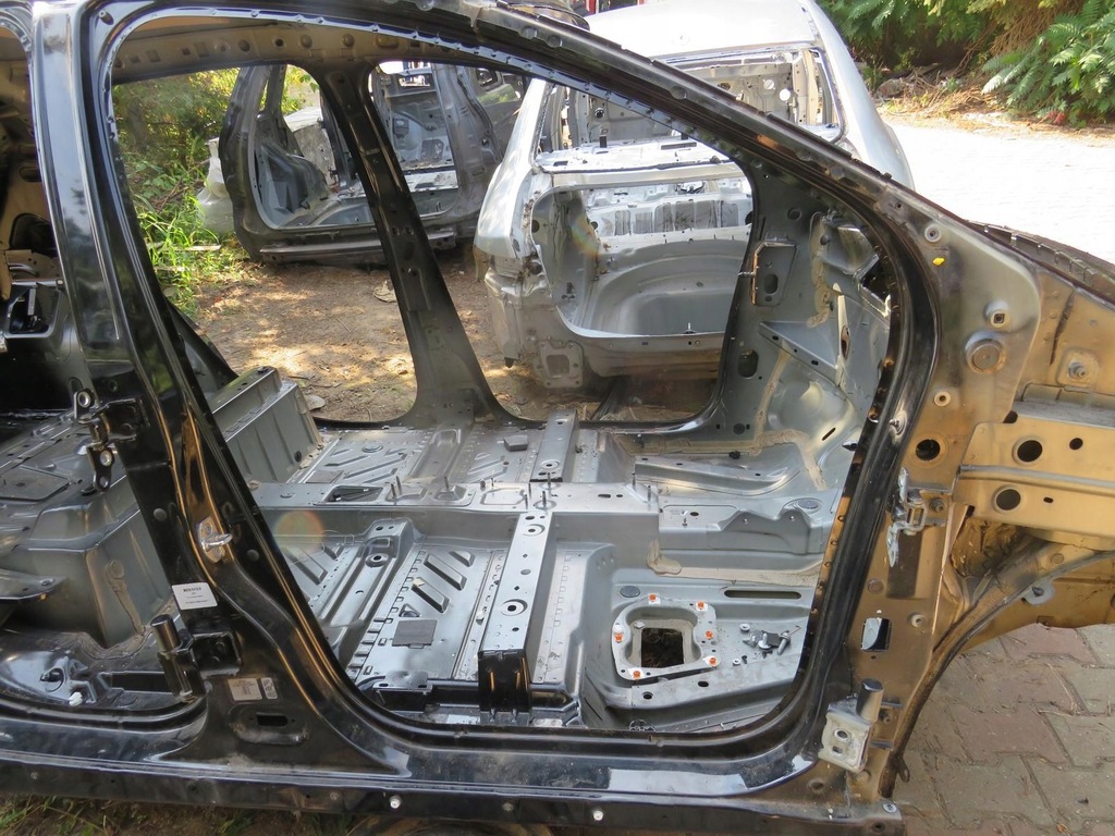 фото №1, Поріг блок двигуна правий bok renault zoe