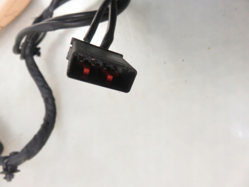 2x натяжитель клипса ремней перед alfa romeo 159 Цена