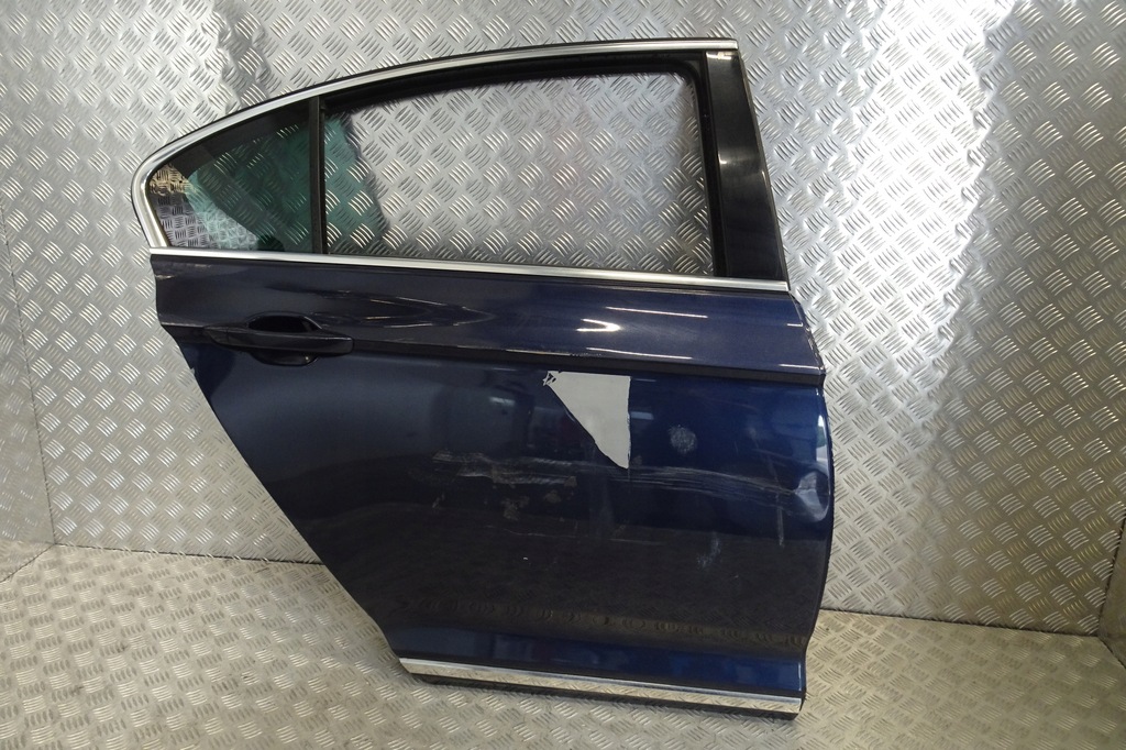 фото №1, Vw passat b8 - двері задні праве
