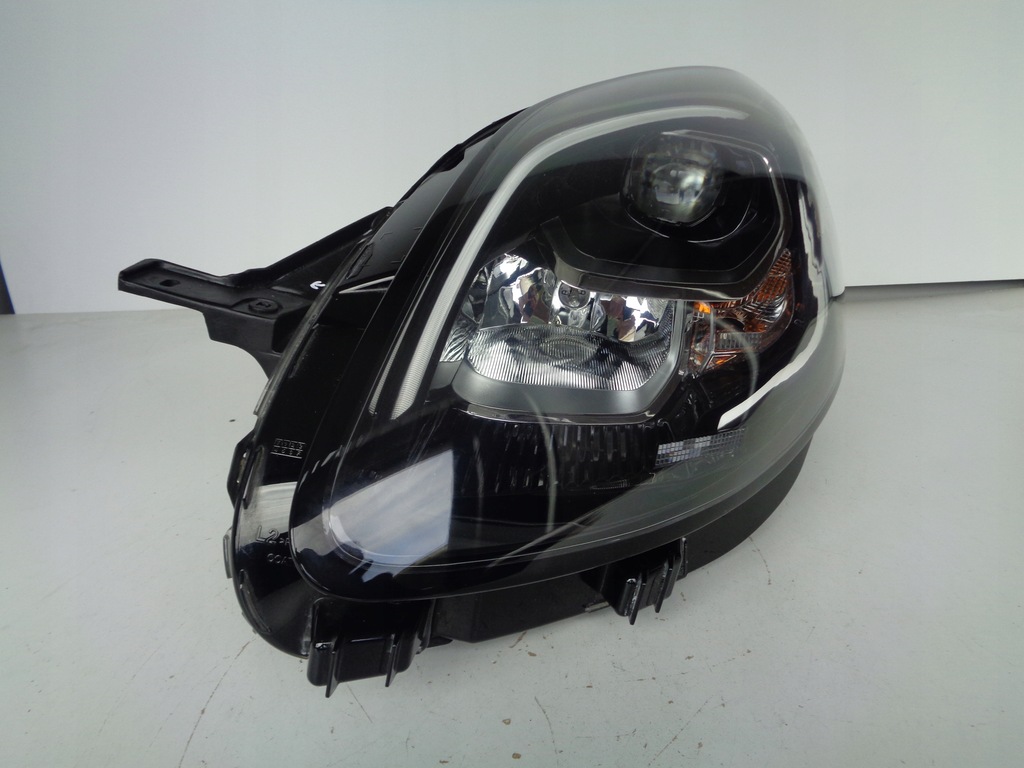 фото №1, Лампа ліва фара ford puma 19- led