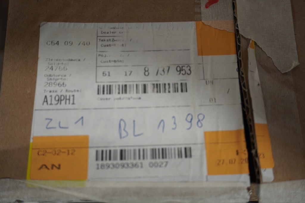 фото №5, Крышка заливная горловина зарядки port bmw i4 g26 8737953 новый