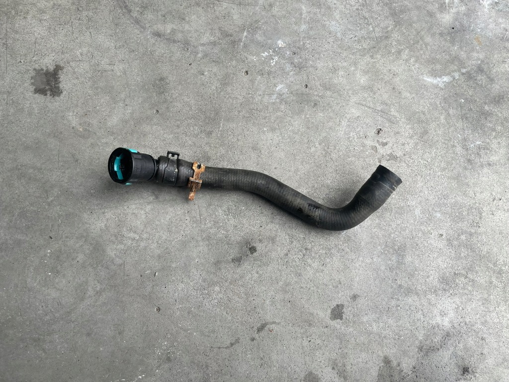 фото №1, Volvo polestar ii 2 2021 шланг водяний 31684216