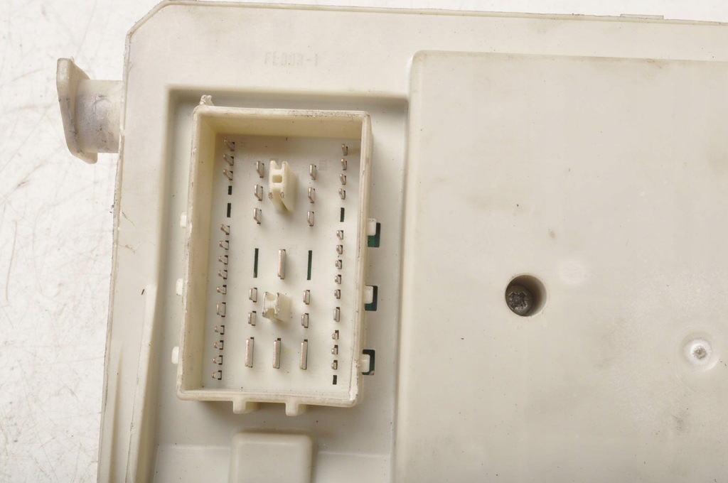 фото №11, Volvo c30 s40 c70 ii коробка модуль bsi 31268178 ключи