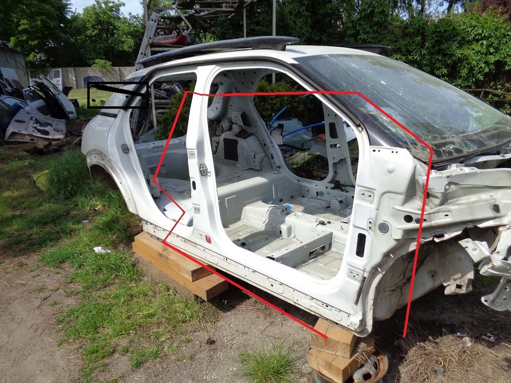 фото №1, Citroen c4 cactus efcd порог правый блок двигателя