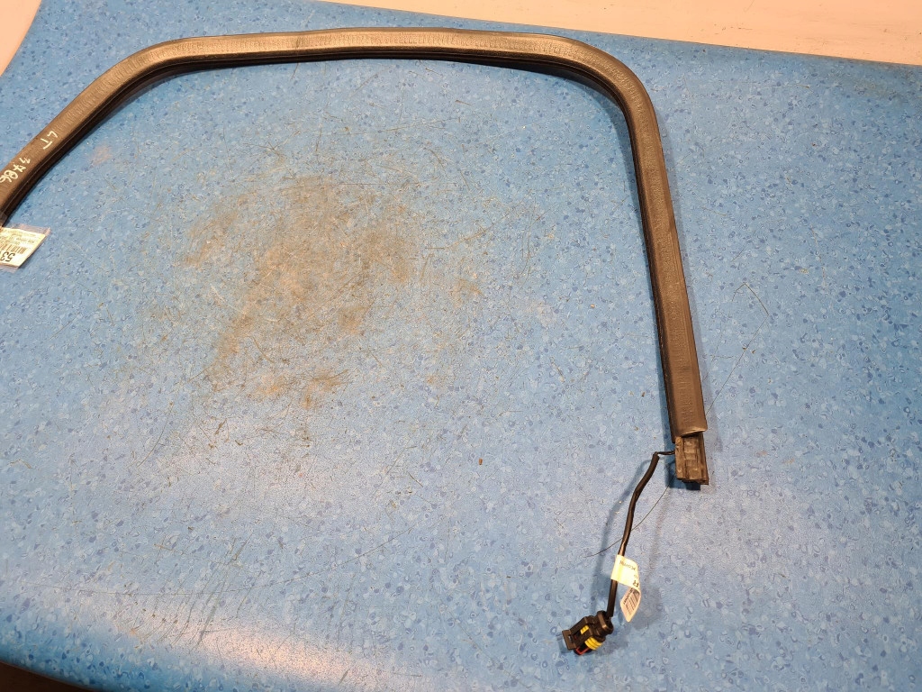 фото №3, Alfa romeo 159 kombi прокладка двері лівий задня підігрівається