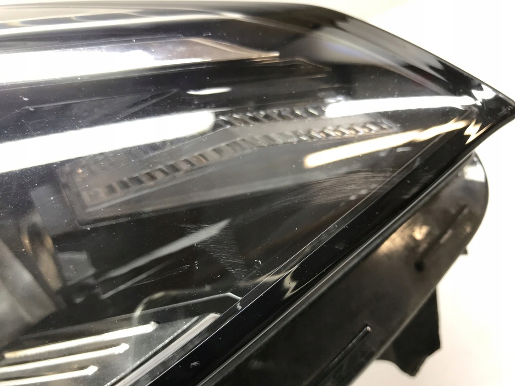 фото №14, Лампа правая перед renault clio v full led 280107933r