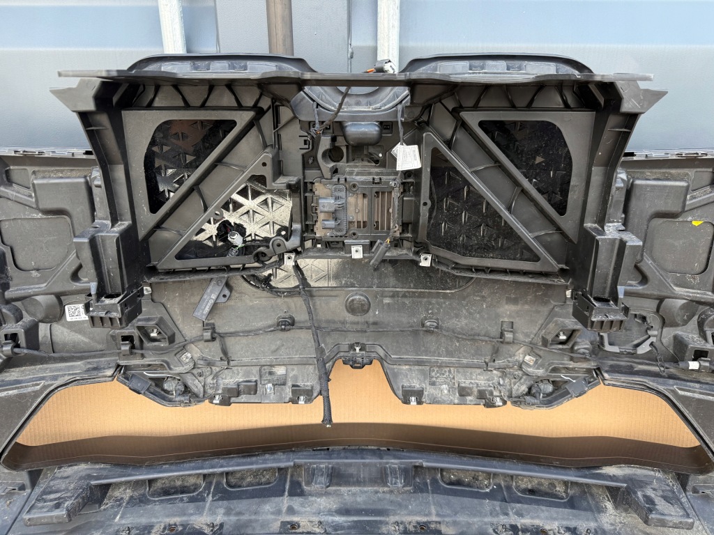 фото №12, Бампер bmw ix m набір kompletny радари датчики демонтаж оригінал