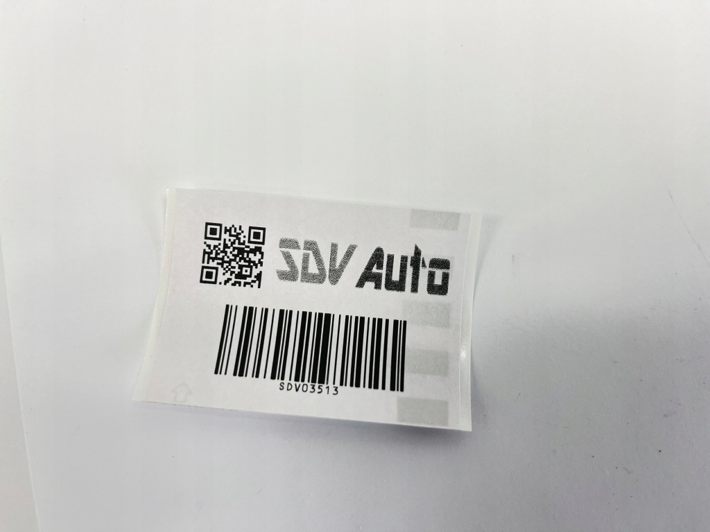 Узкая молдинг верхний крыла левый задний  левая задняя mercedes 190 w201 Оригинал