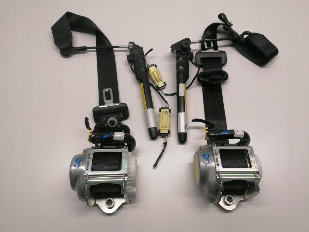 фото №1, Jeep renegade ремни безопасности перед оригинал 2014-