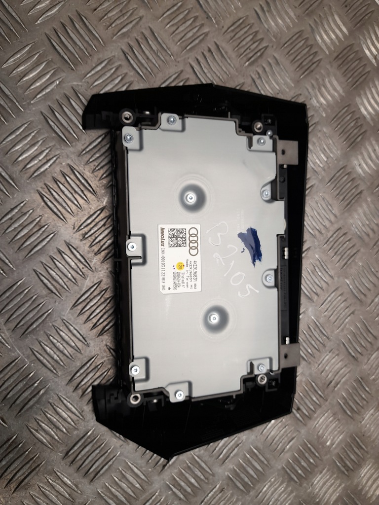 фото №7, Екран audi q8 e-tron 2023 4ke919603m