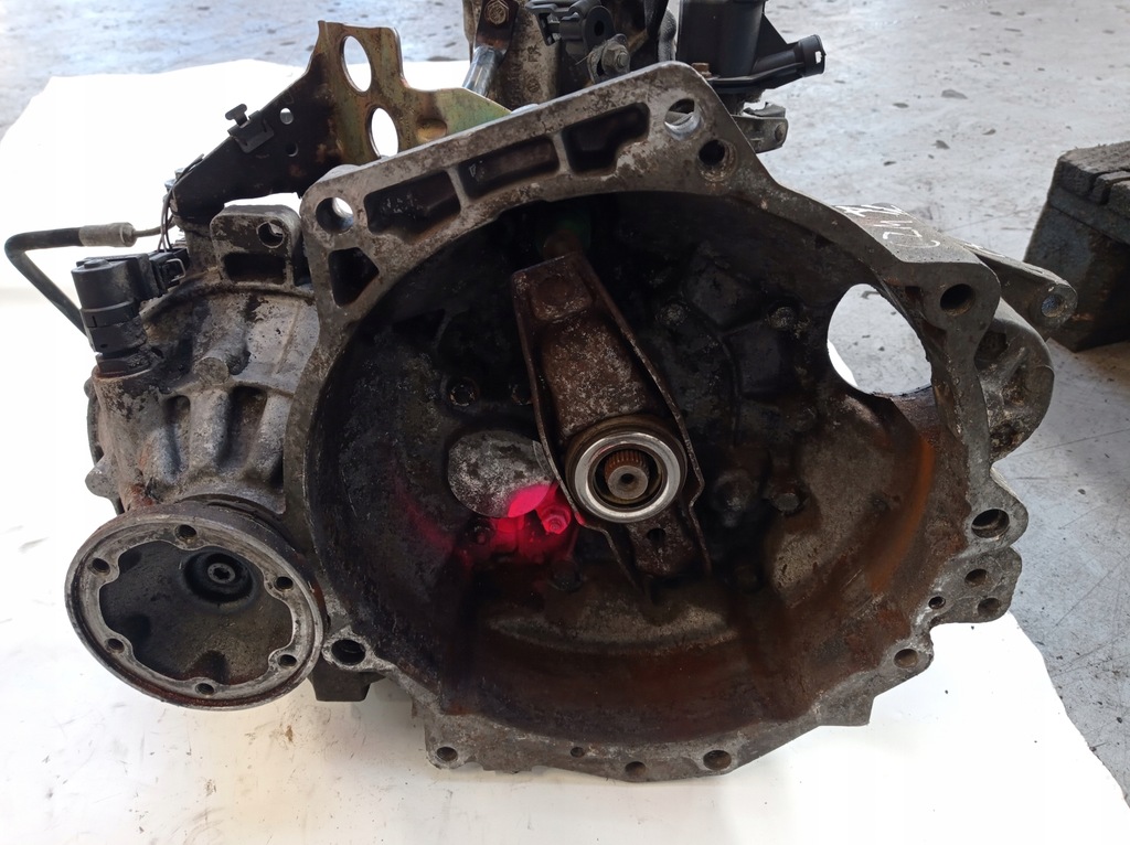 фото №7, Коробка передач передач audi a3 1.8 20v czm