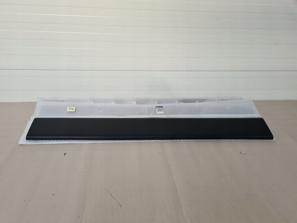 фото №1, Молдинг правая дверь сдвижные master iii iv