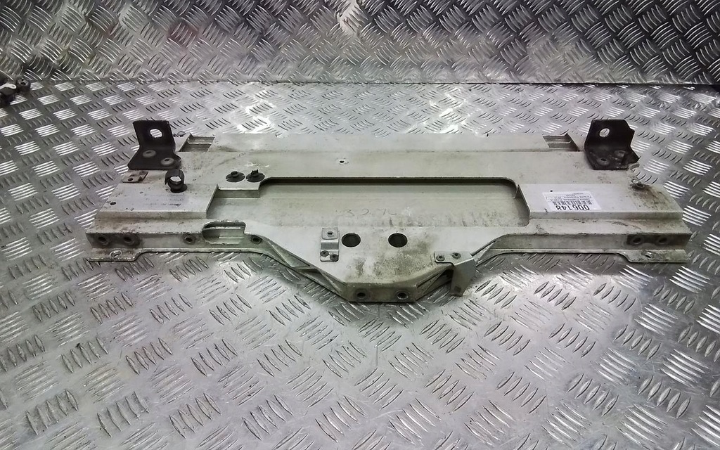 фото №2, Panamera защита основание аккумулятора 971804264b